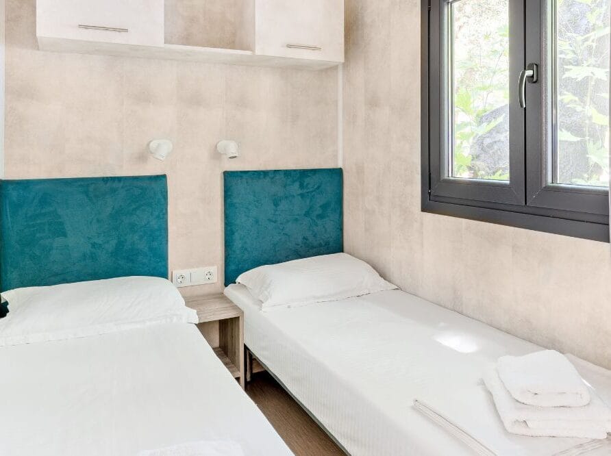 lux for six glamping mobile home armenistis beach campsites 1
